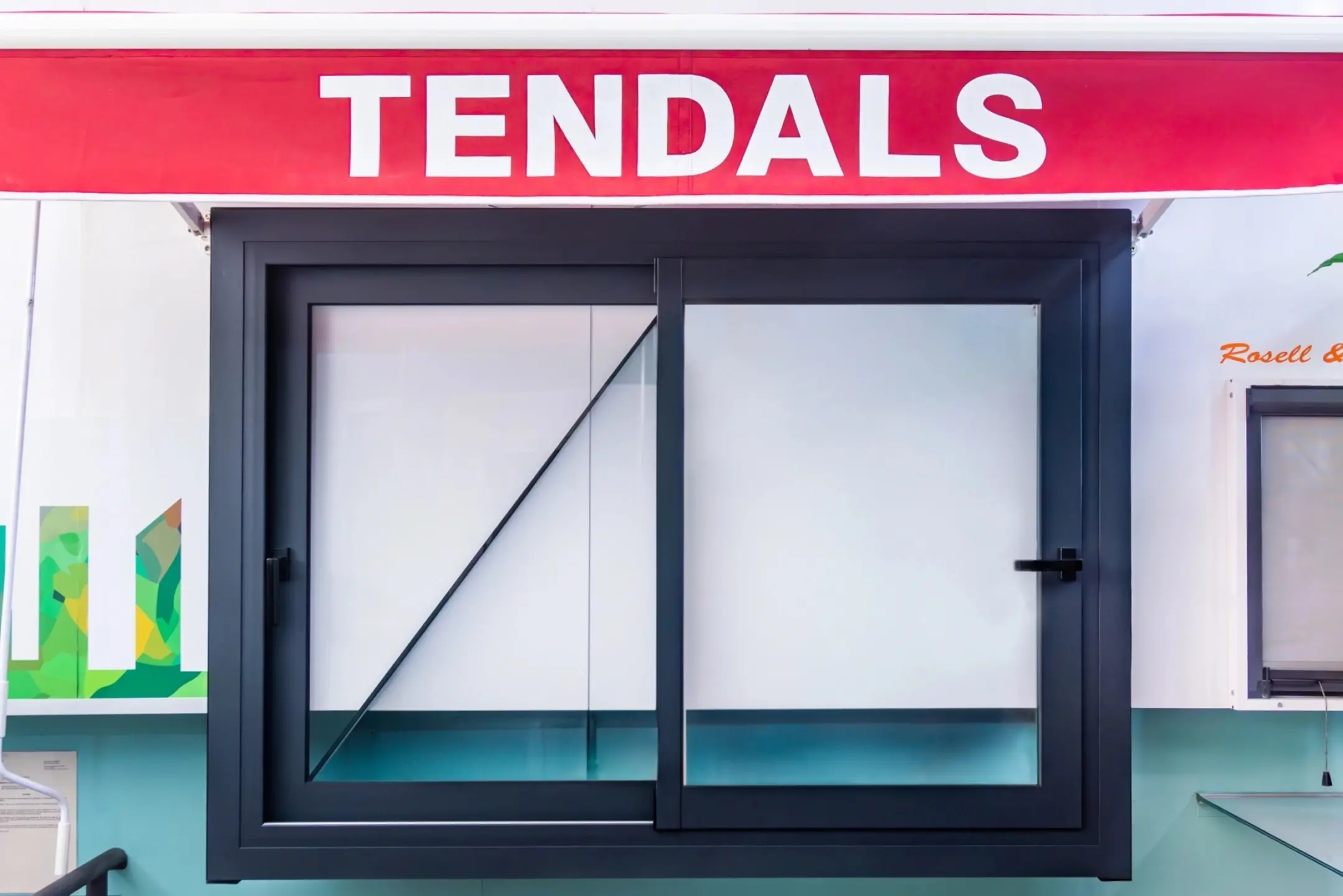 Ventana de aluminio con triple acristalamiento y máximo aislamiento